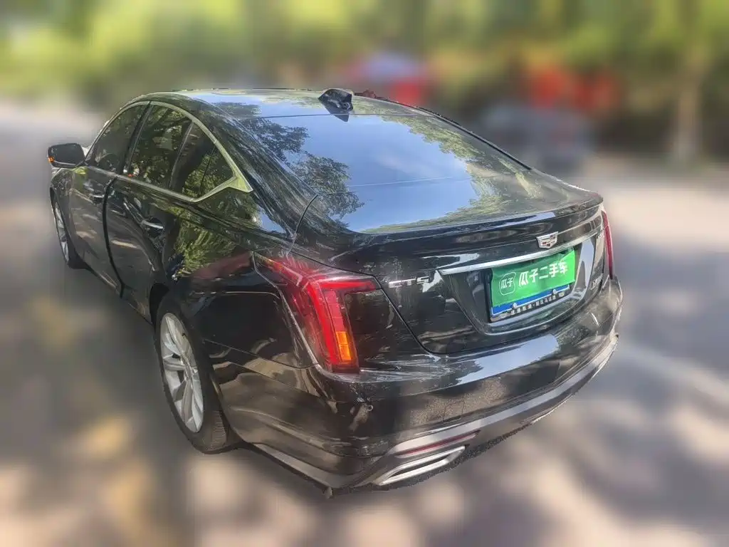 Cadillac CT5 — фото 4