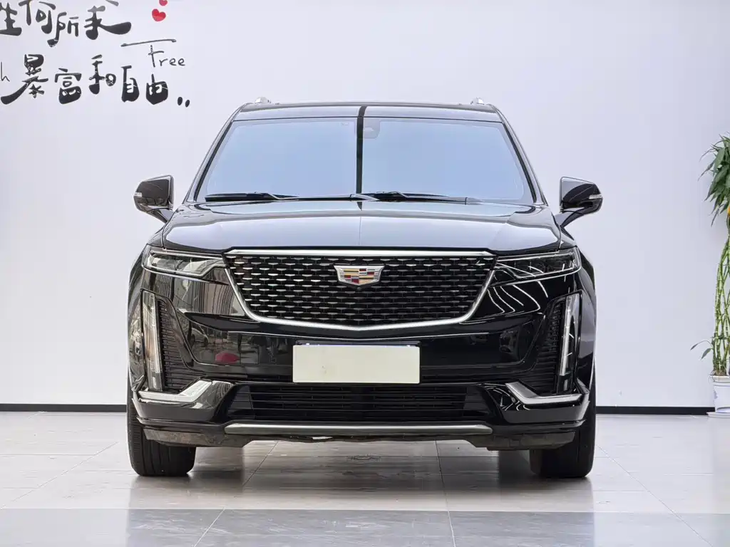 Cadillac XT6 — фото 2