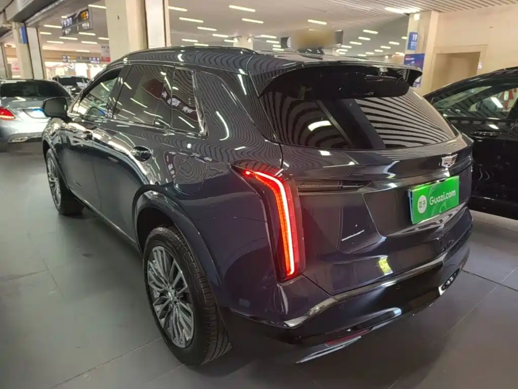 Cadillac XT5 — фото 5