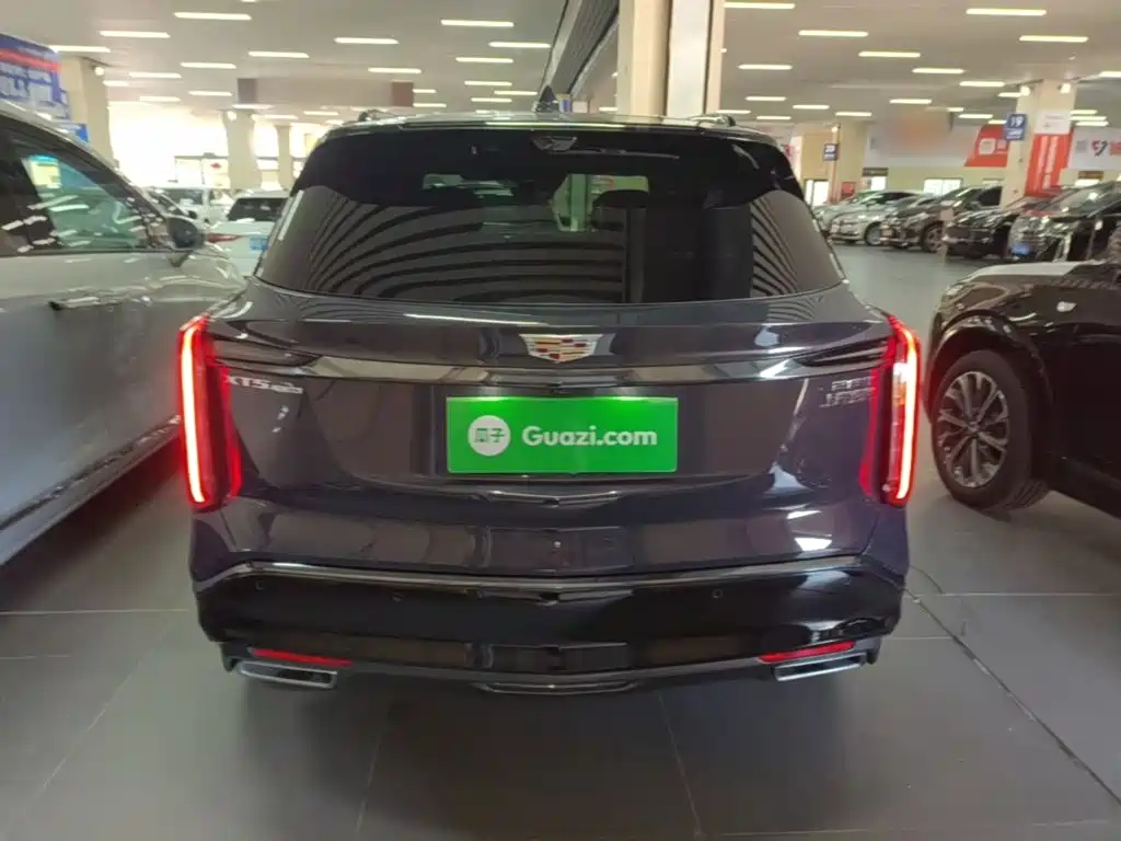Cadillac XT5 — фото 6