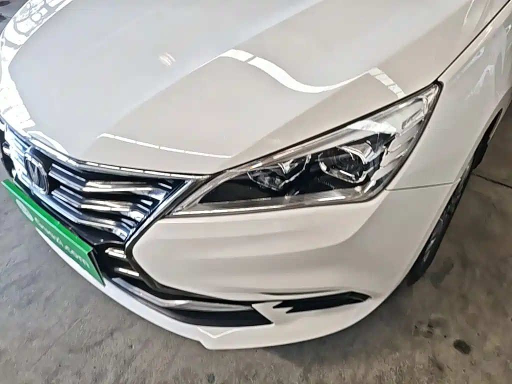 Changan Eado DT — фото 24