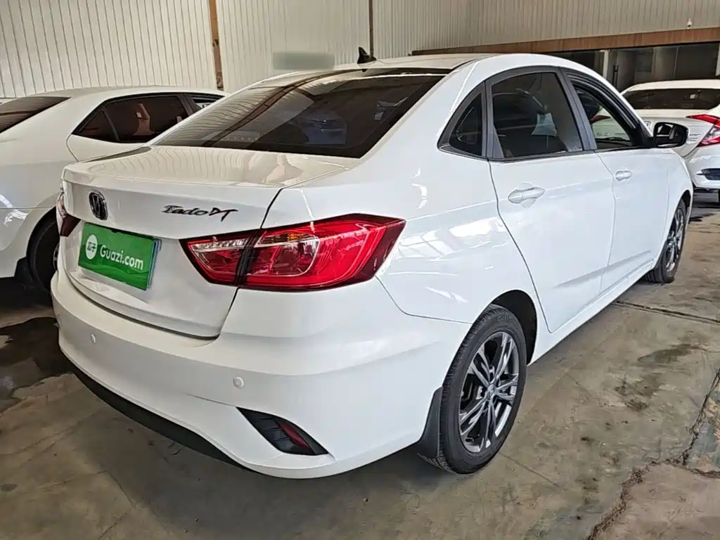 Changan Eado DT — фото 7