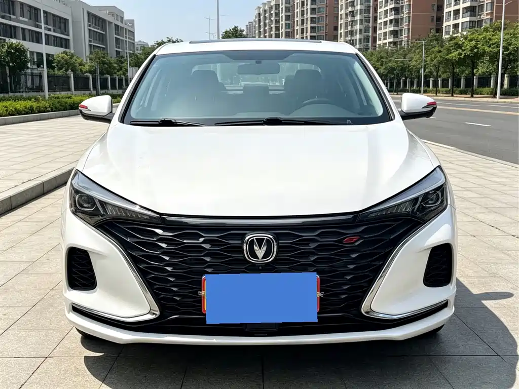 Changan Eado — фото 2