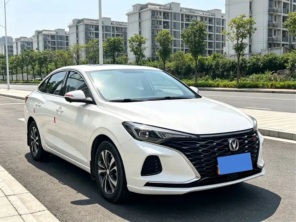 Changan Eado — фото 3
