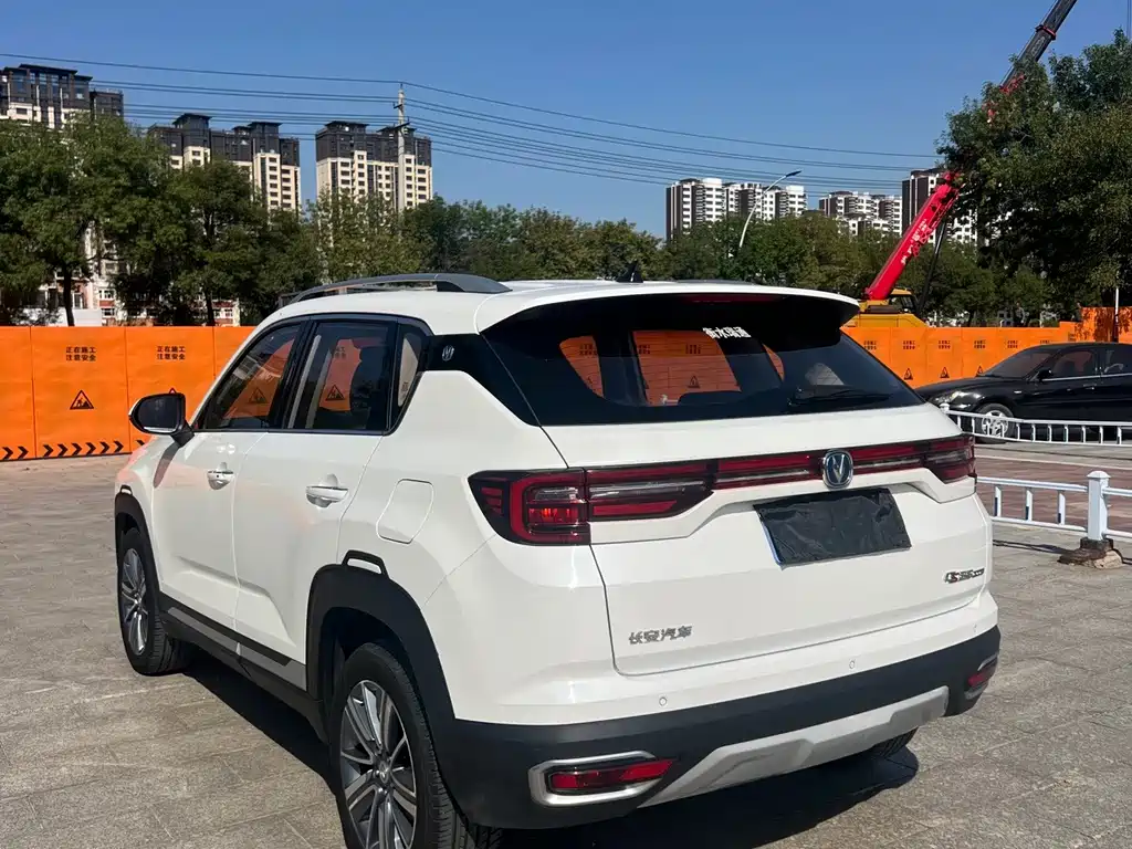 Changan CS35PLUS — фото 6
