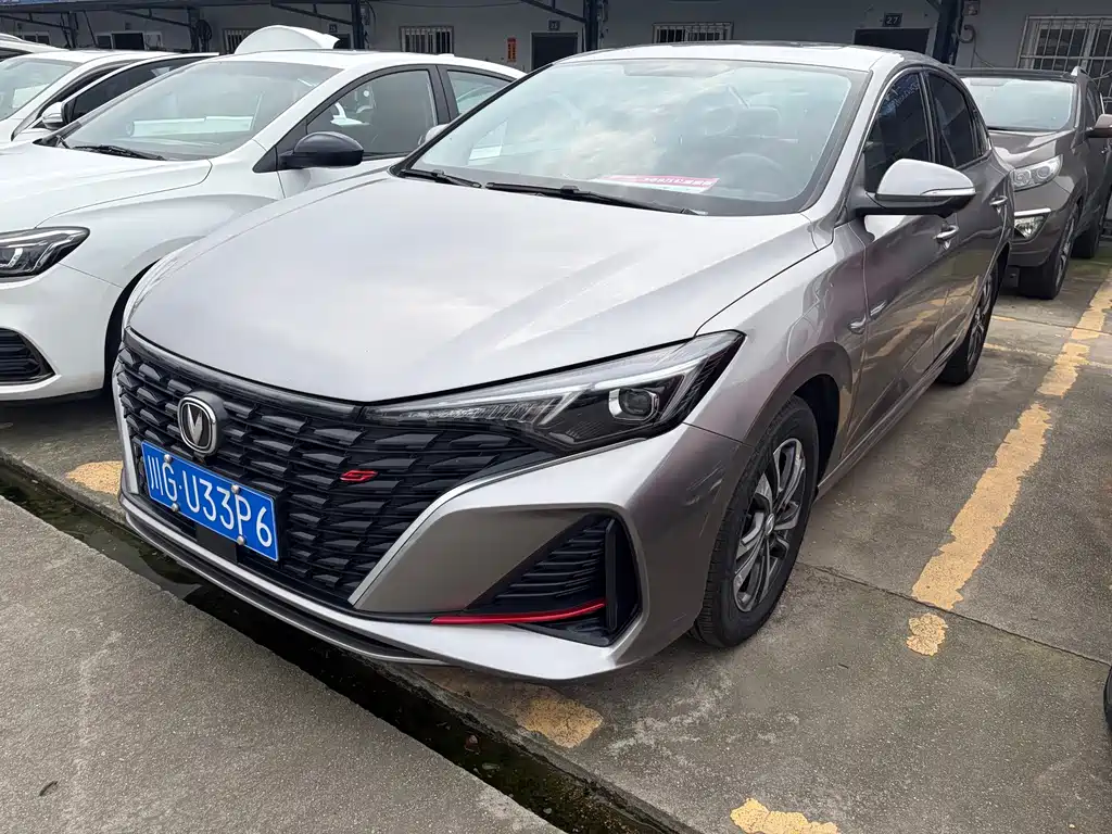 Changan Eado — фото 3