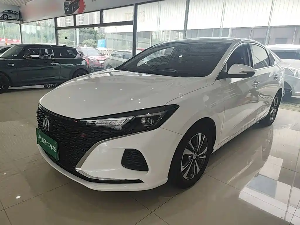 Changan Eado — фото 2