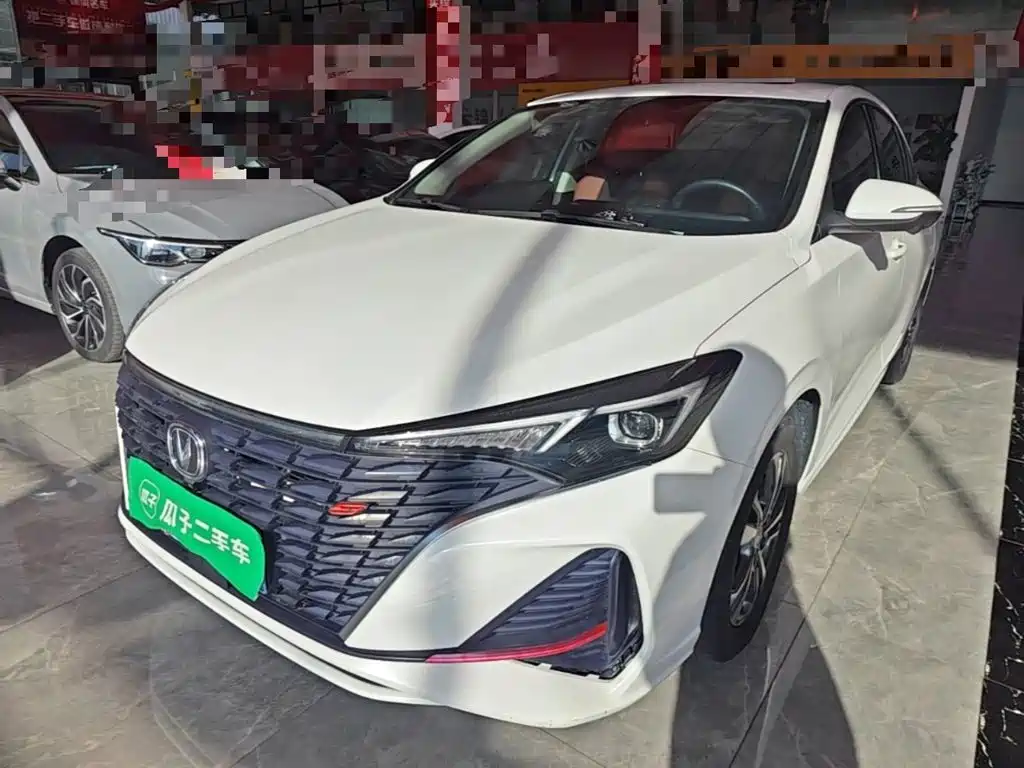 Changan Eado — фото 2