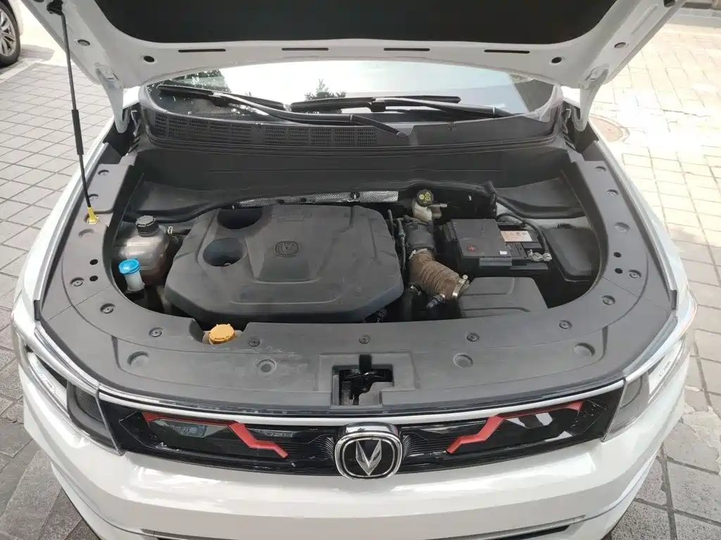 Changan CS35PLUS — фото 16