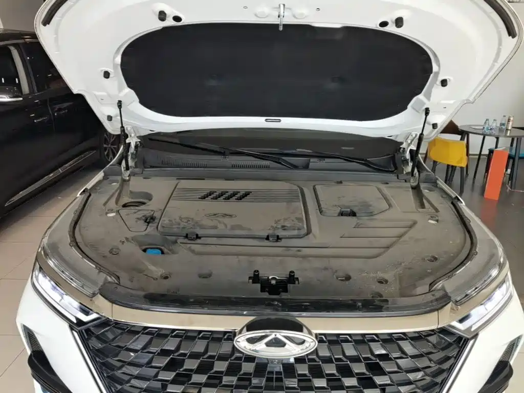 Chery Tiggo 8 PRO NEV — фото 20