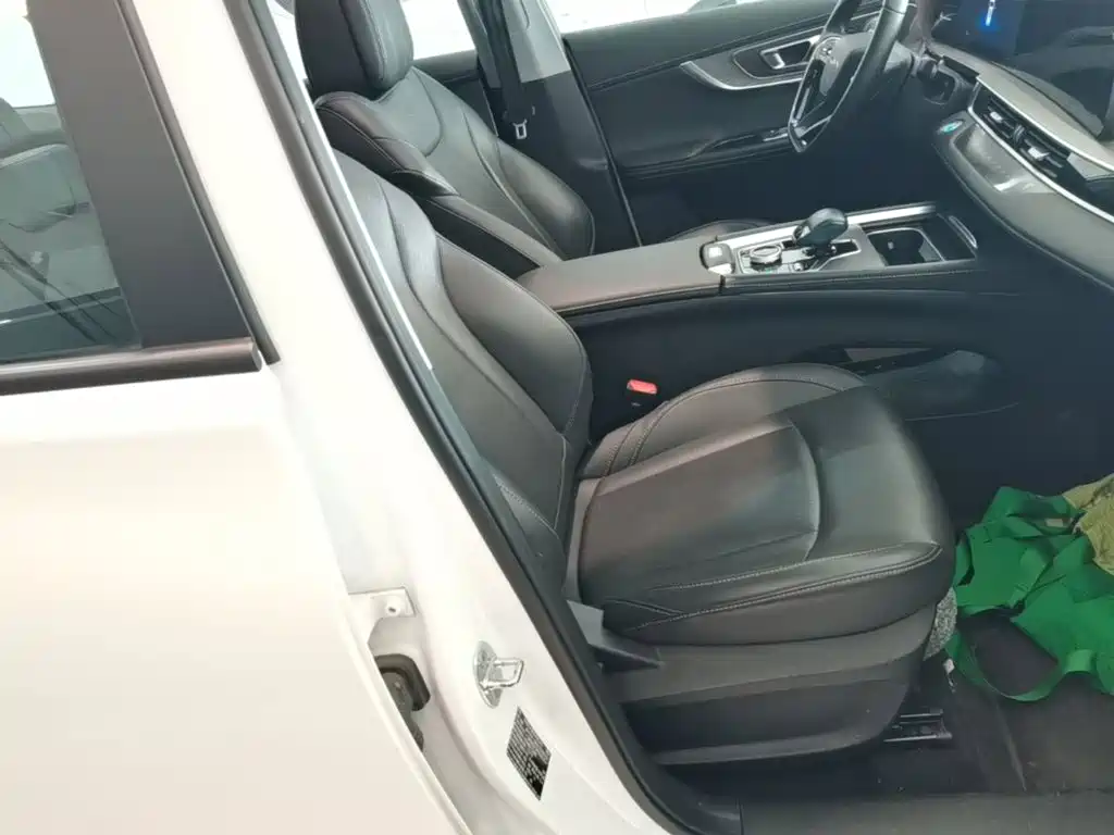 Chery Tiggo 8 PRO NEV — фото 25
