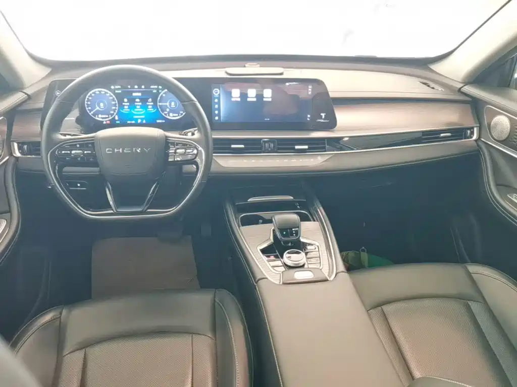 Chery Tiggo 8 PRO NEV — фото 10