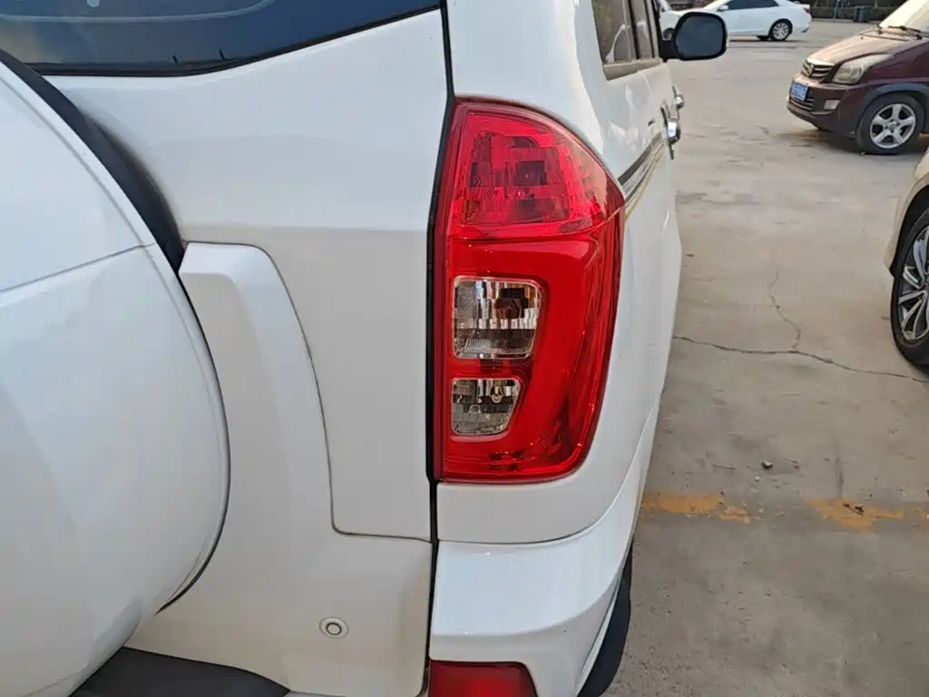 Chery Tiggo 3 — фото 8