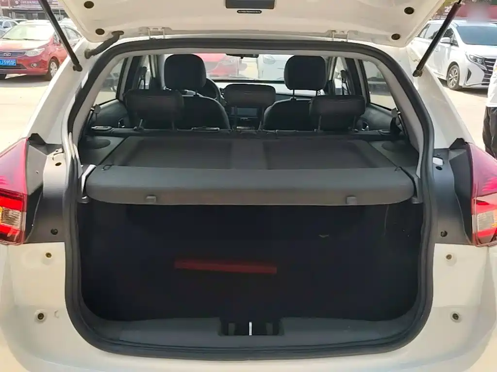 Chery Tiggo 3x — фото 19