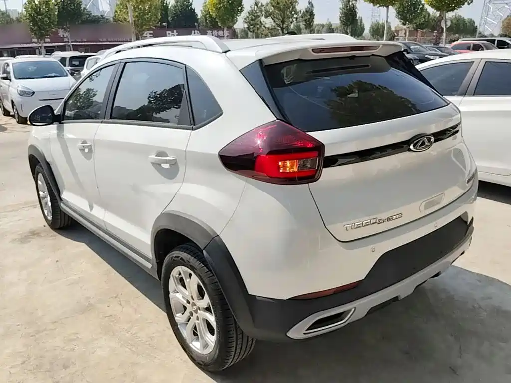 Chery Tiggo 3x — фото 5