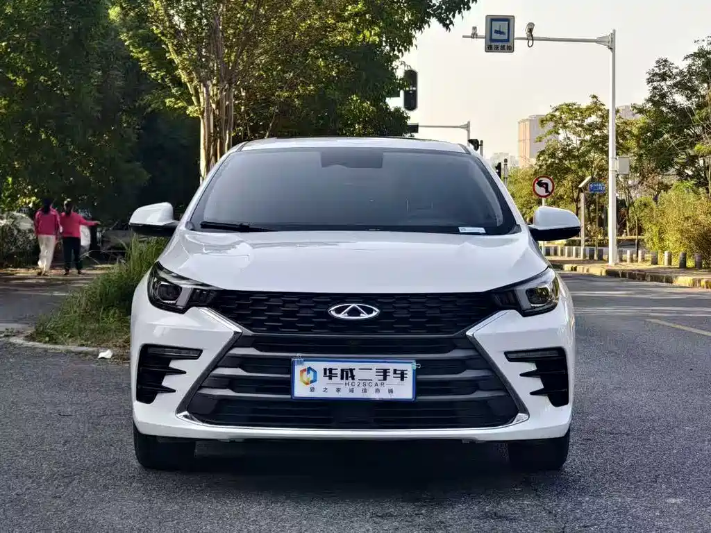 Chery Arrizo 5 PLUS — фото 2