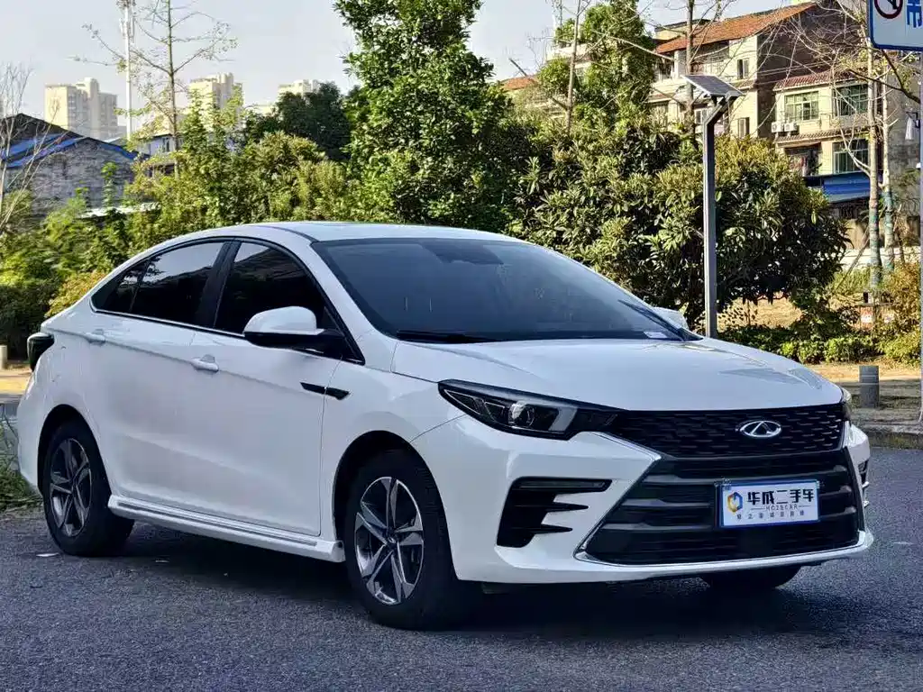 Chery Arrizo 5 PLUS — фото 3
