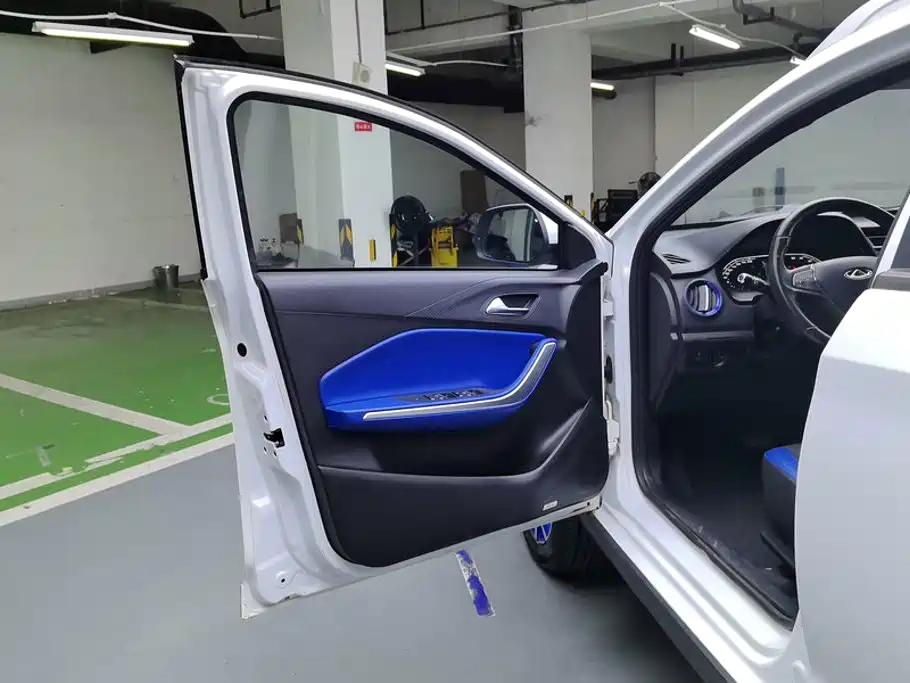 Chery New Energy Tiggo 3xe — фото 7