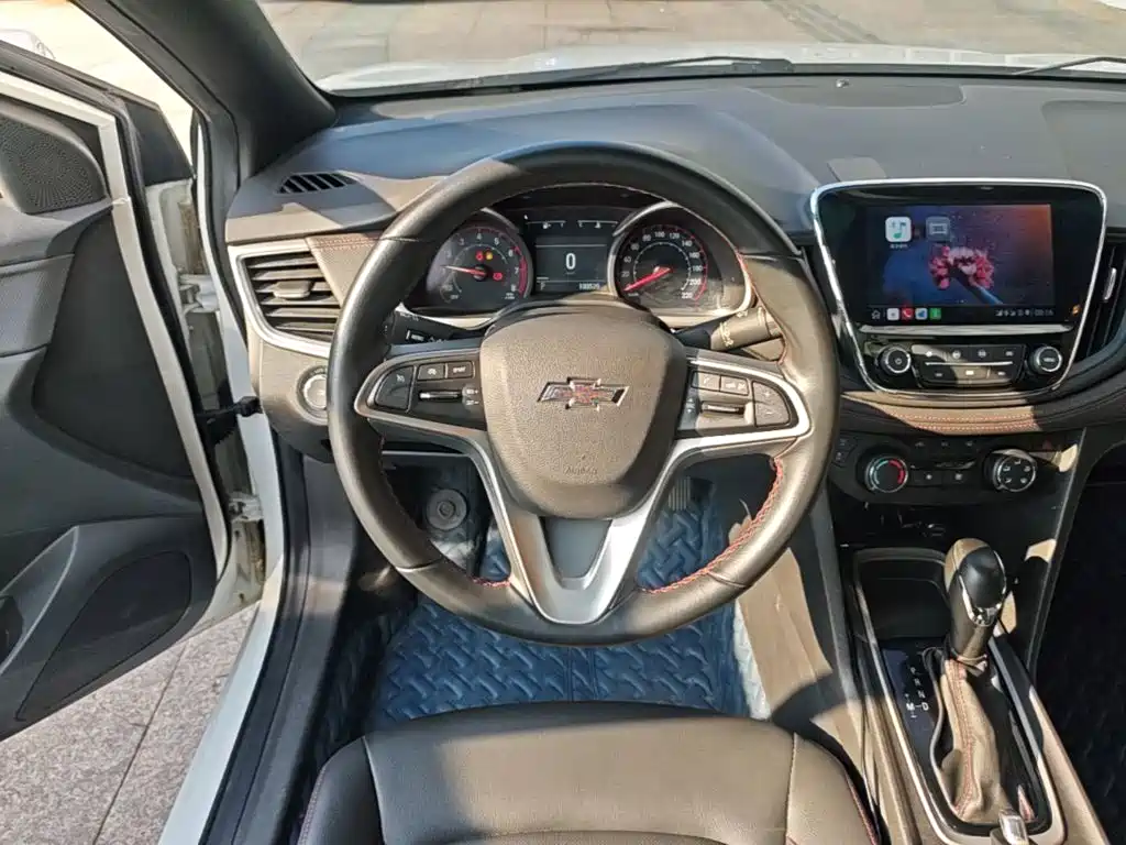 Chevrolet Monza — фото 11