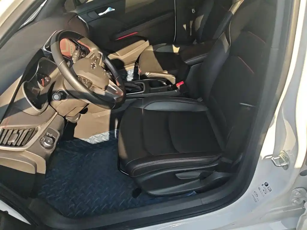 Chevrolet Monza — фото 15