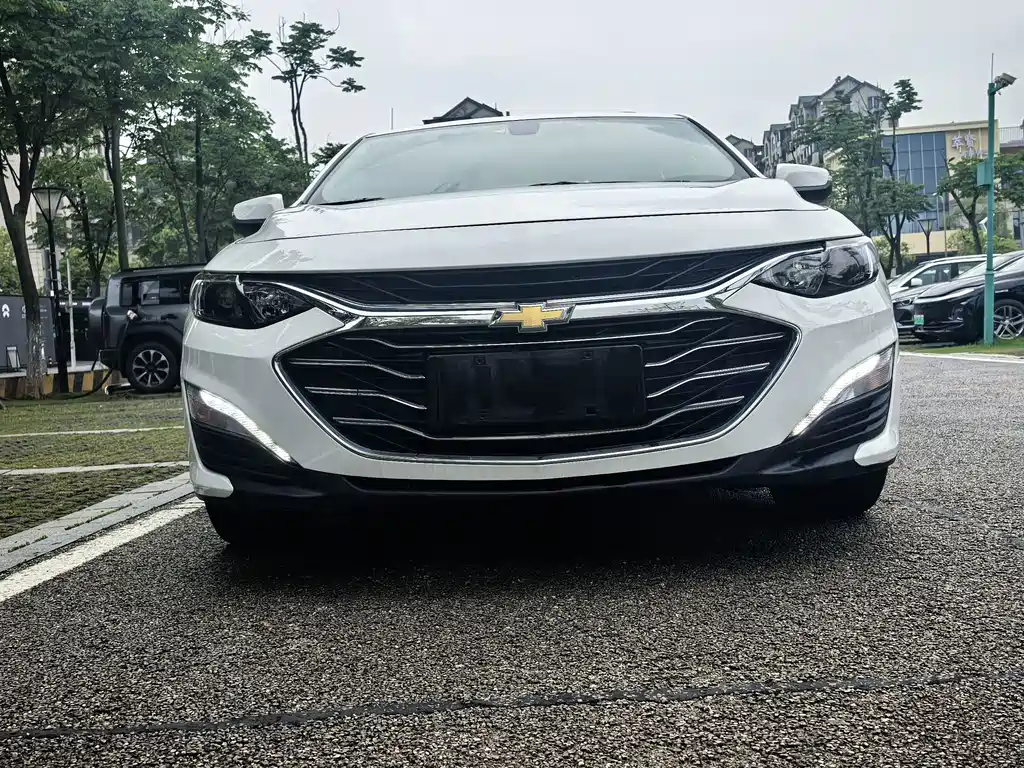 Chevrolet Malibu XL — фото 3