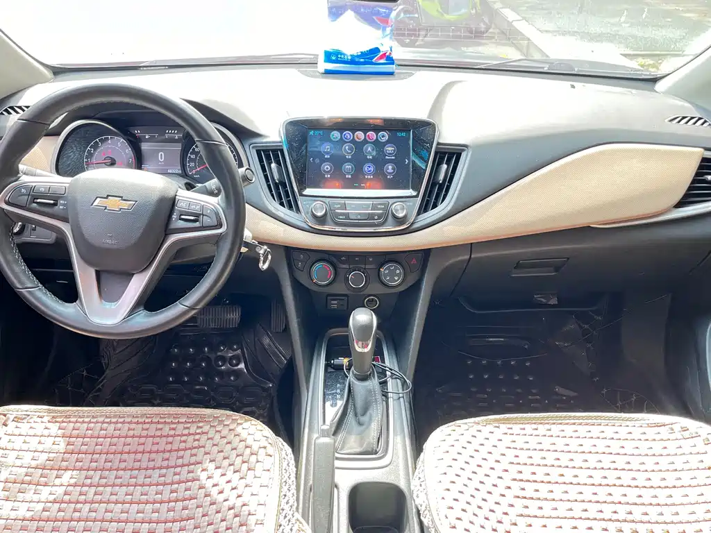 Chevrolet Monza — фото 10