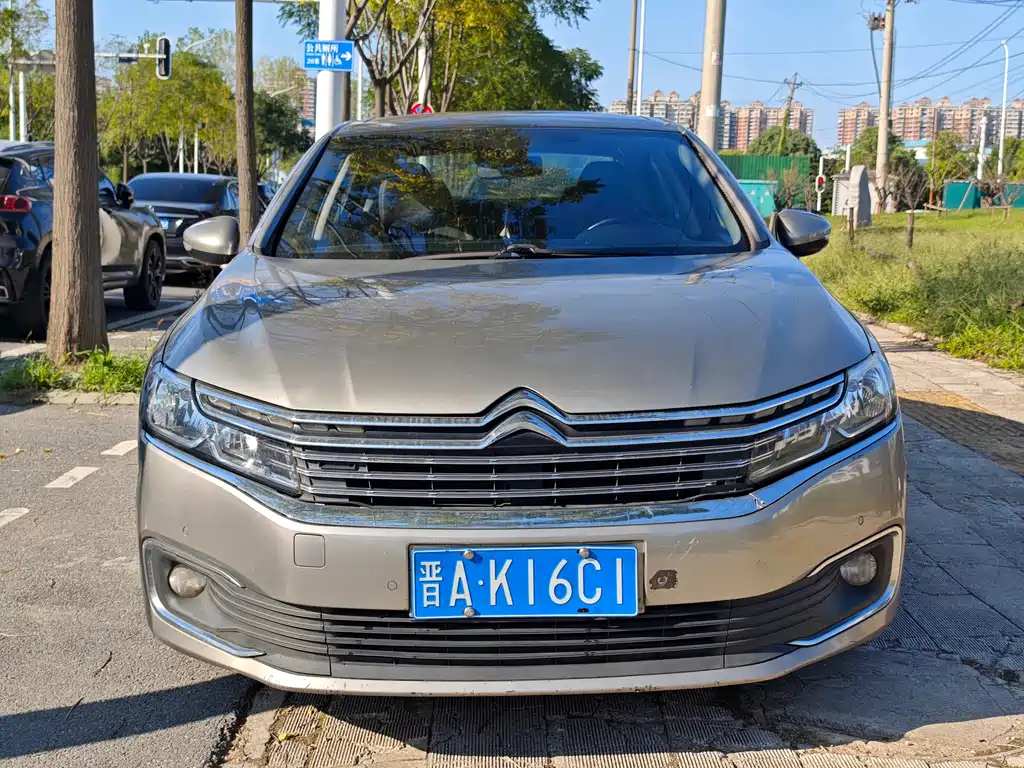 Citroen C6 — фото 2