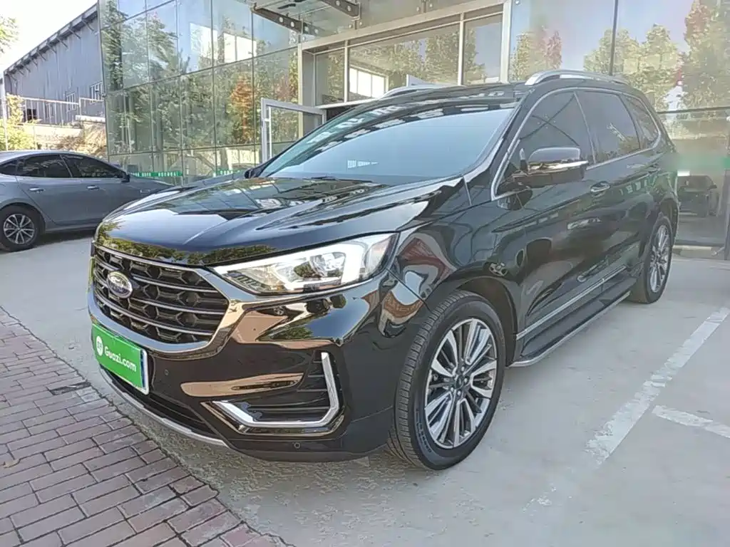 Ford Edge — фото 2