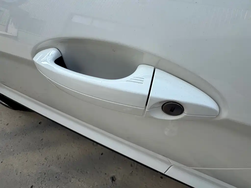 Ford Ecosport — фото 14