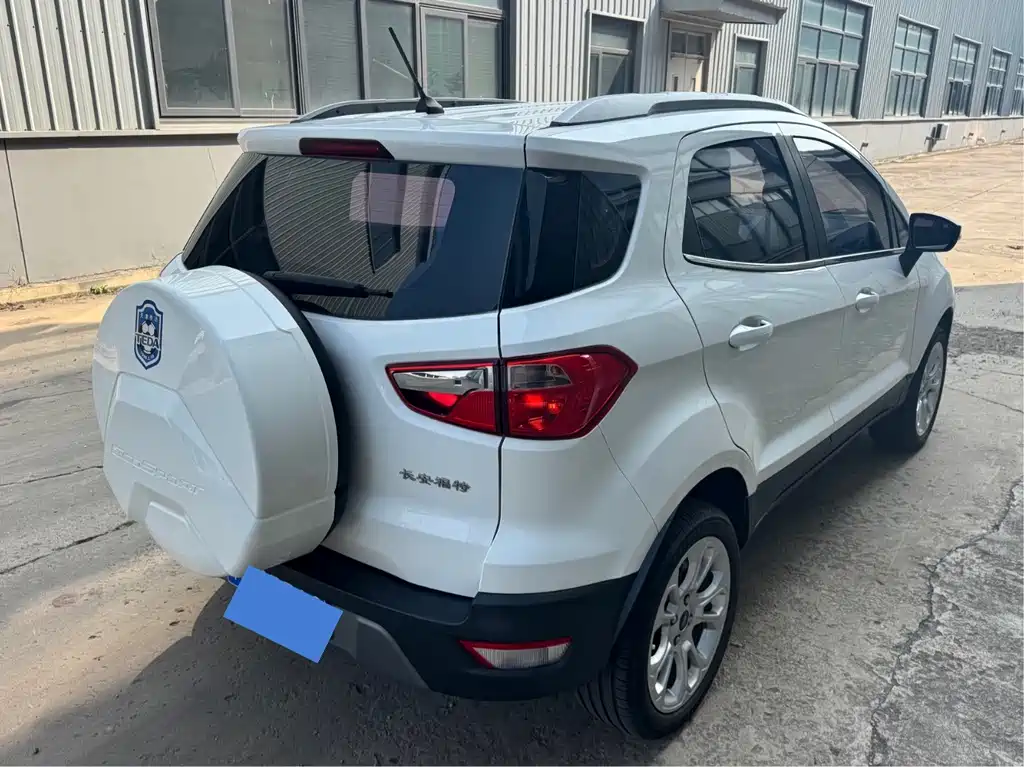 Ford Ecosport — фото 3