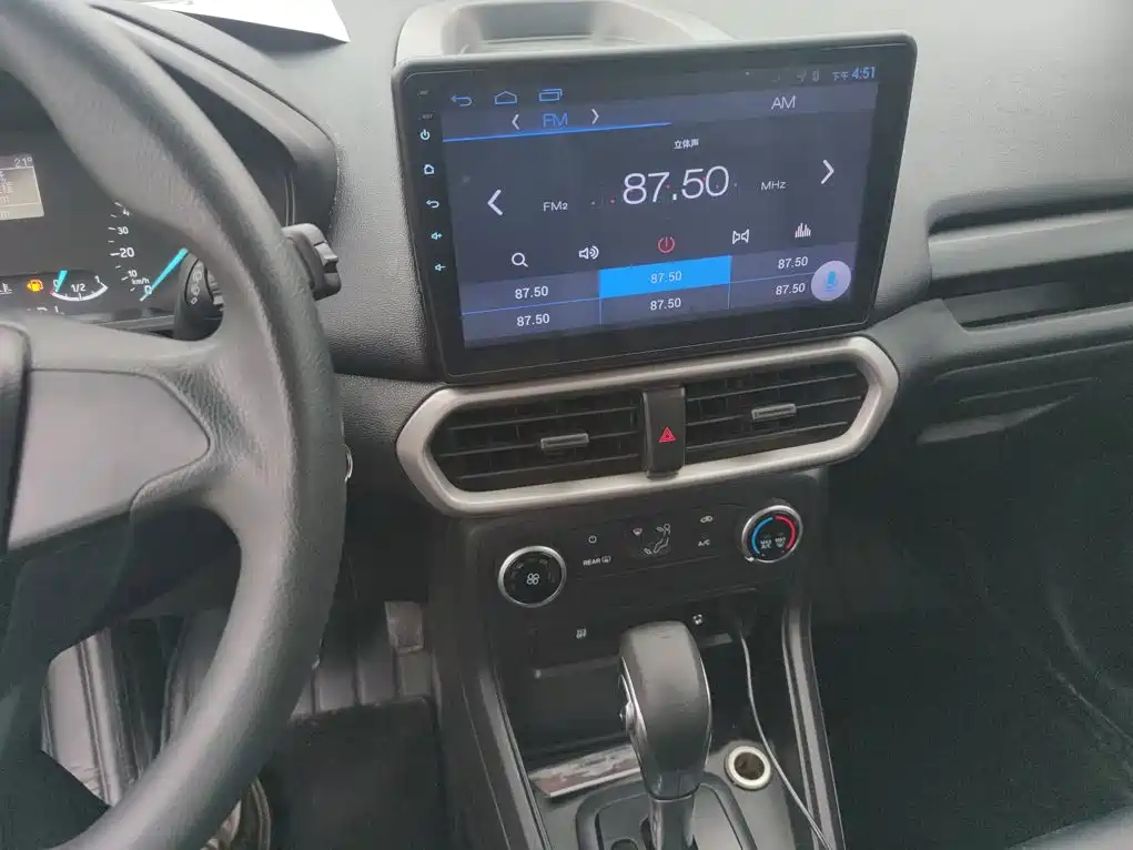 Ford Ecosport — фото 10