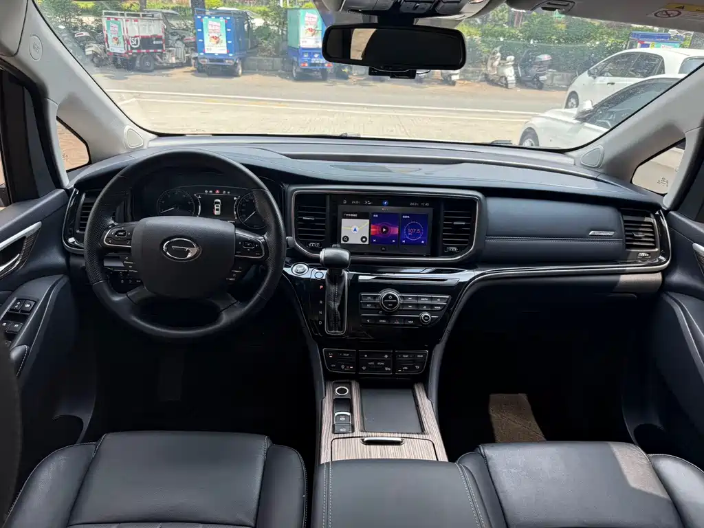 GAC Motor Trumpchi M8 — фото 9