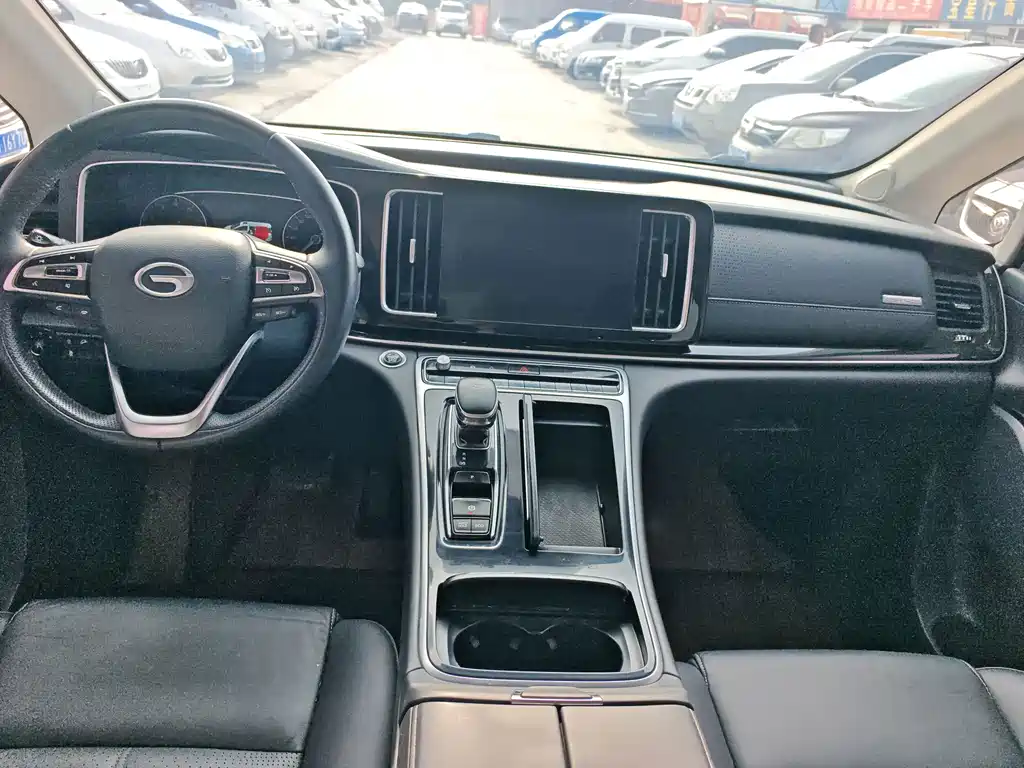 GAC Motor Trumpchi M8 — фото 11