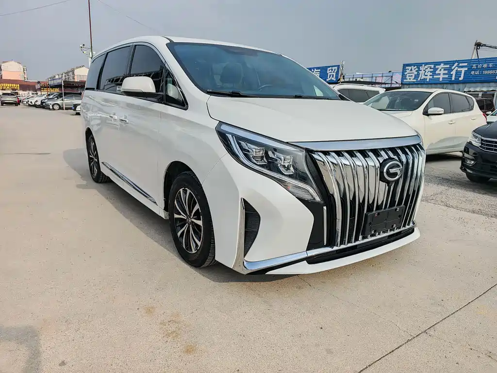 GAC Motor Trumpchi M8 — фото 3
