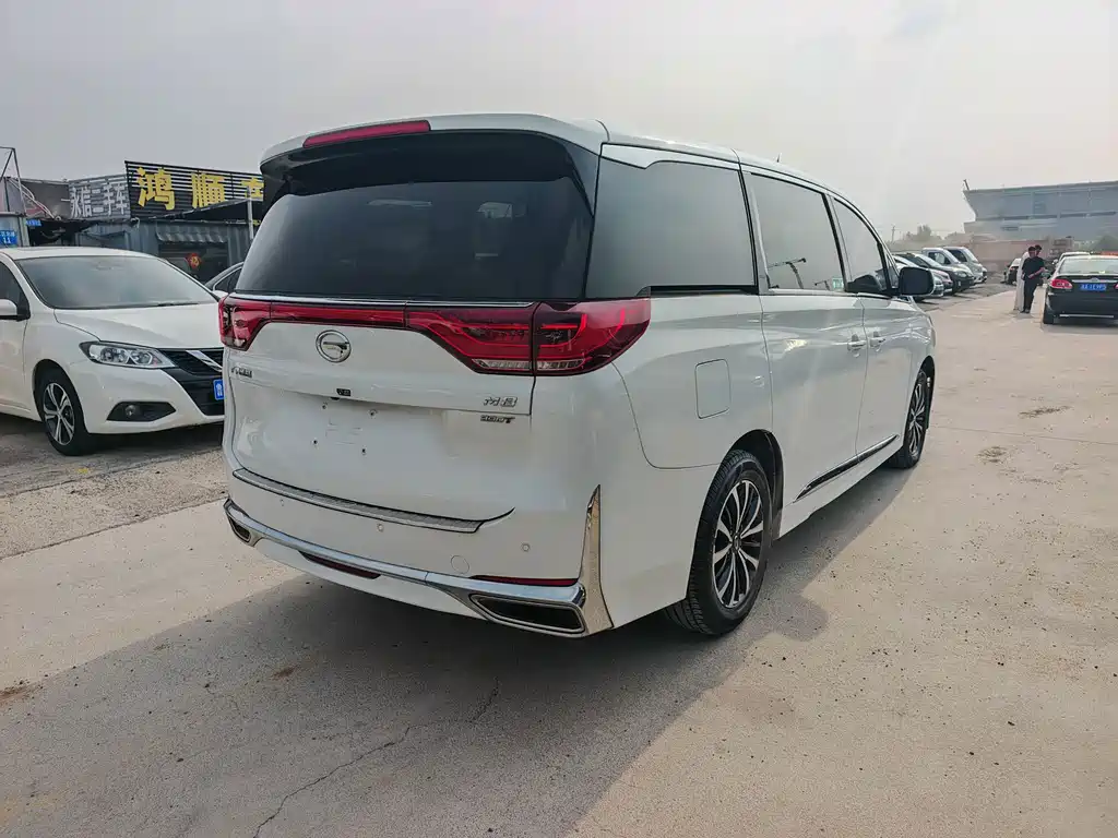 GAC Motor Trumpchi M8 — фото 5