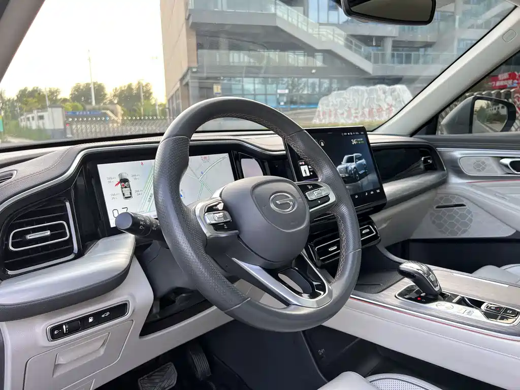 GAC Motor Trumpchi GS8 — фото 11