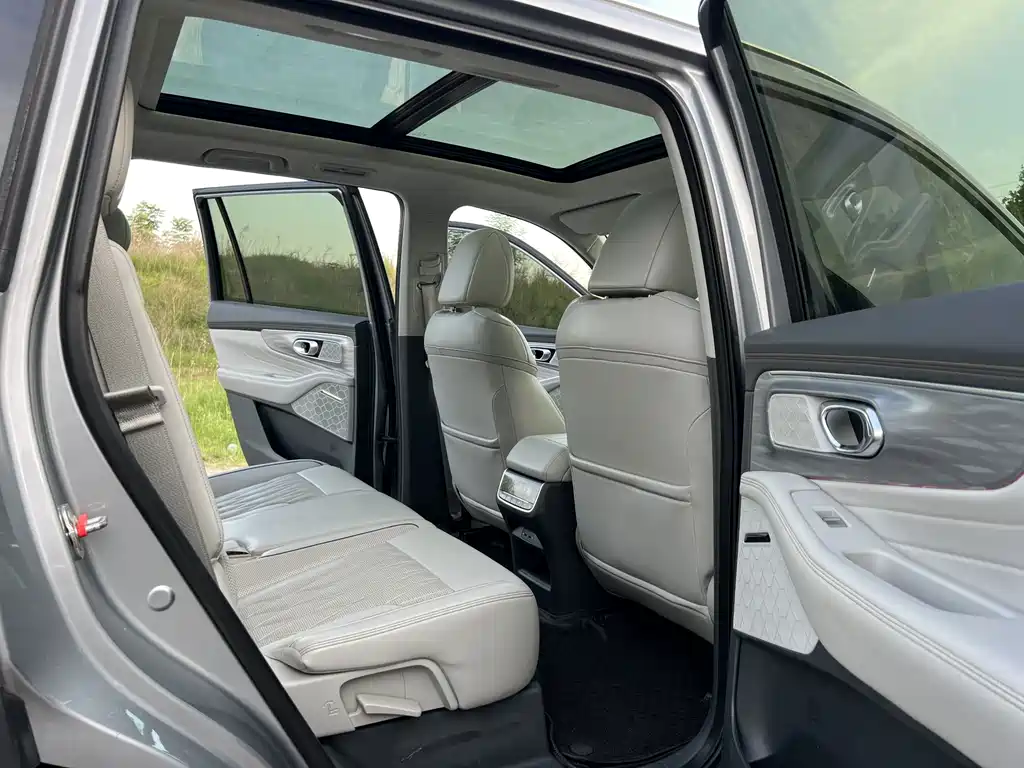 GAC Motor Trumpchi GS8 — фото 19