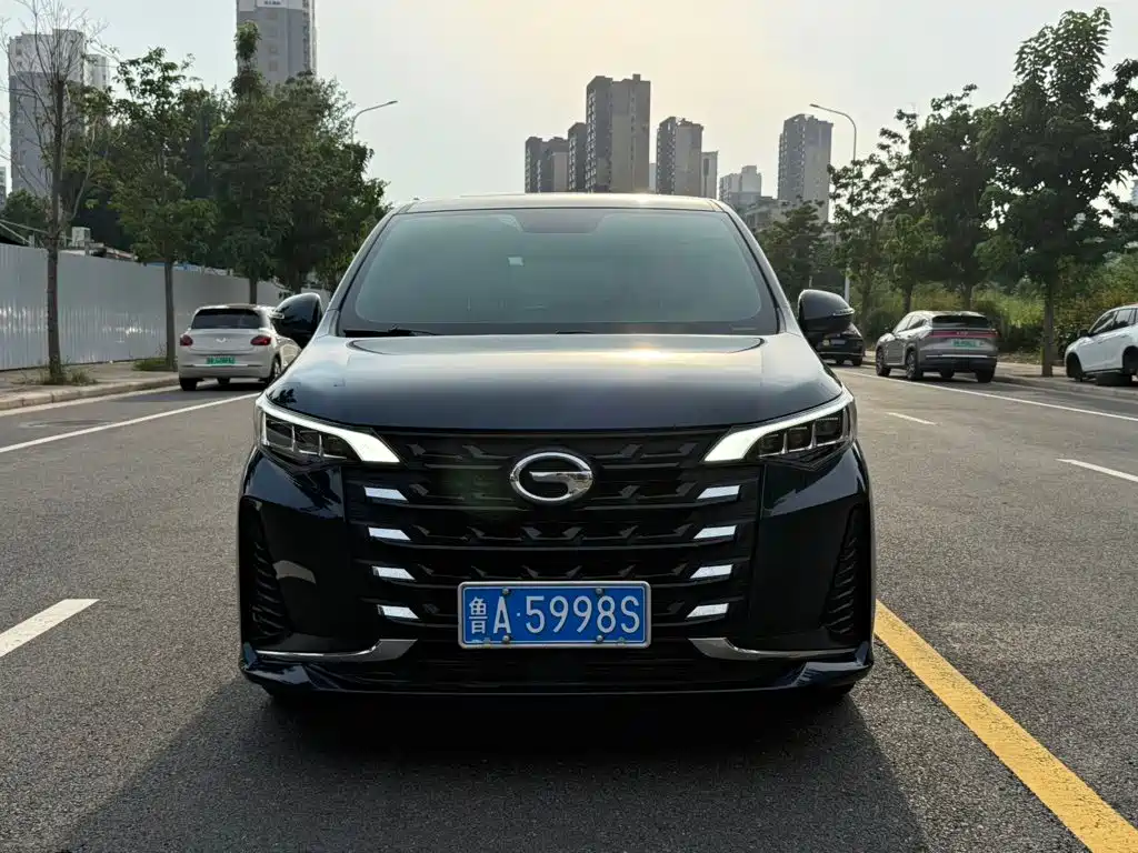 GAC Motor Trumpchi M6 — фото 2