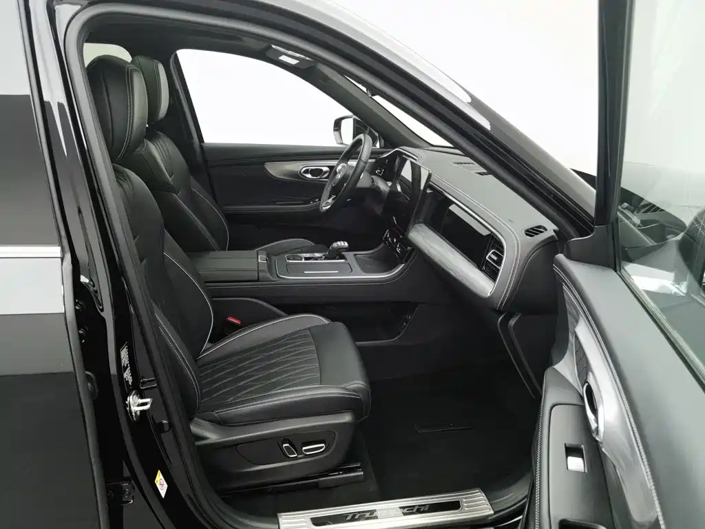 GAC Motor Trumpchi GS8 — фото 23