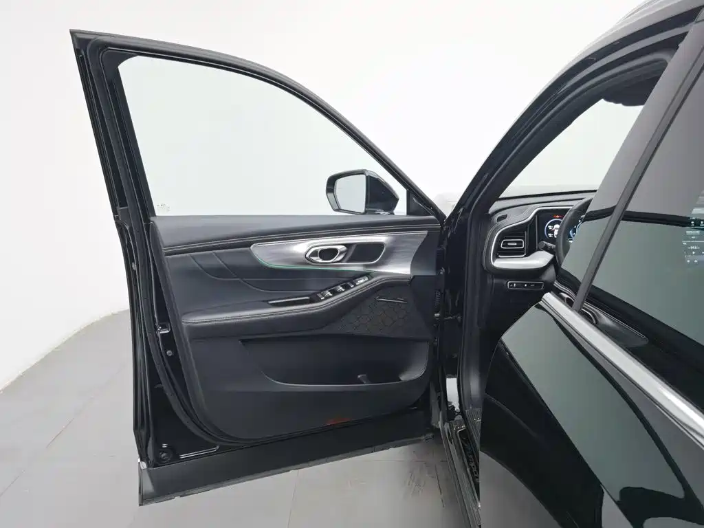 GAC Motor Trumpchi GS8 — фото 8