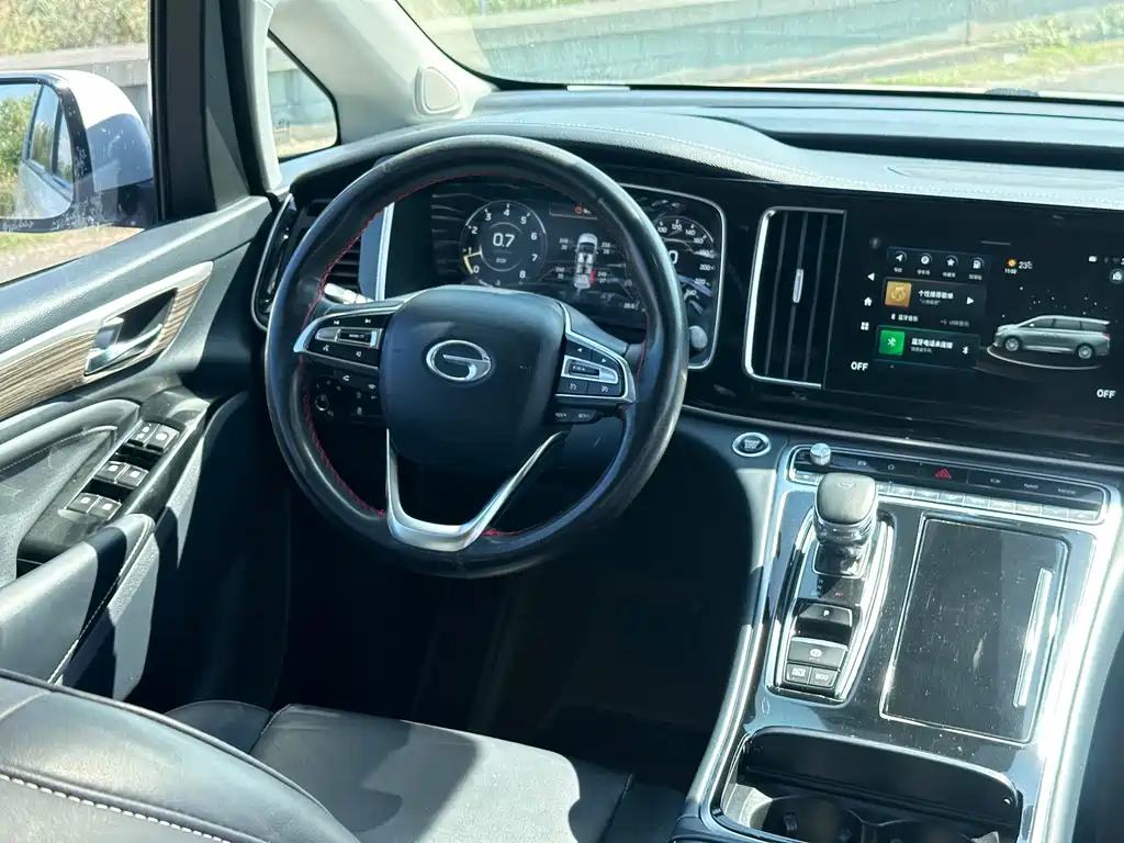 GAC Motor Trumpchi M8 — фото 8