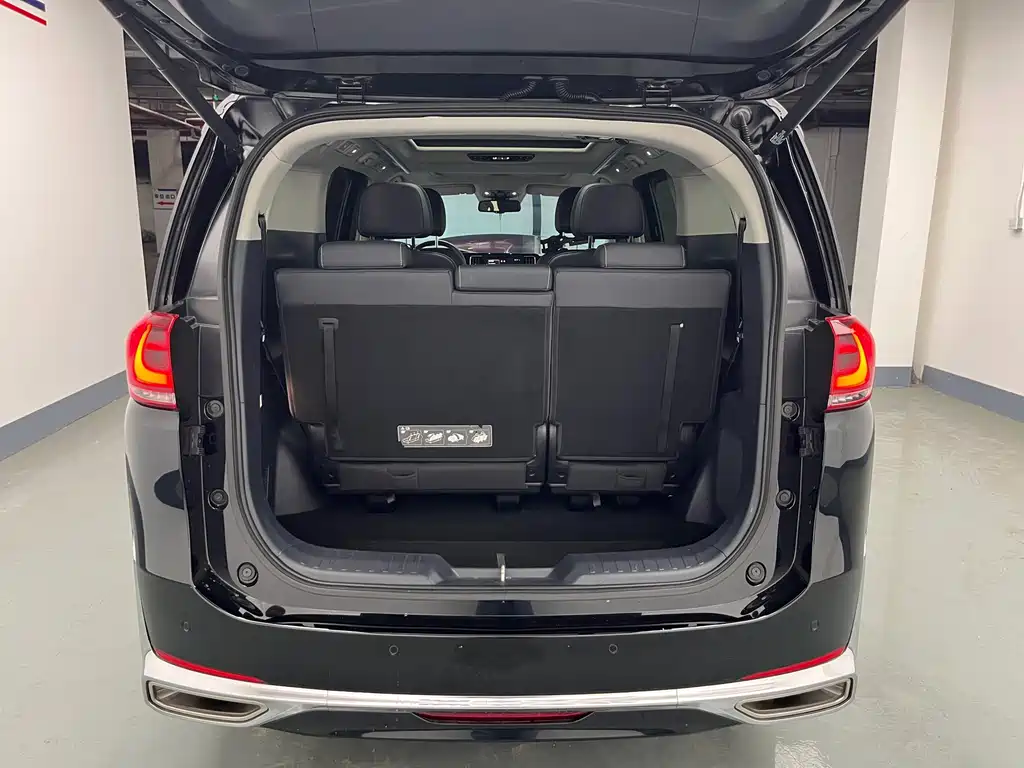 GAC Motor Trumpchi M8 — фото 28