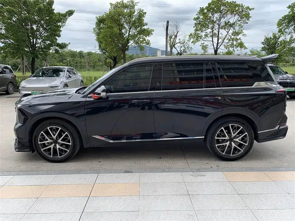 GAC Motor Trumpchi GS8 — фото 3