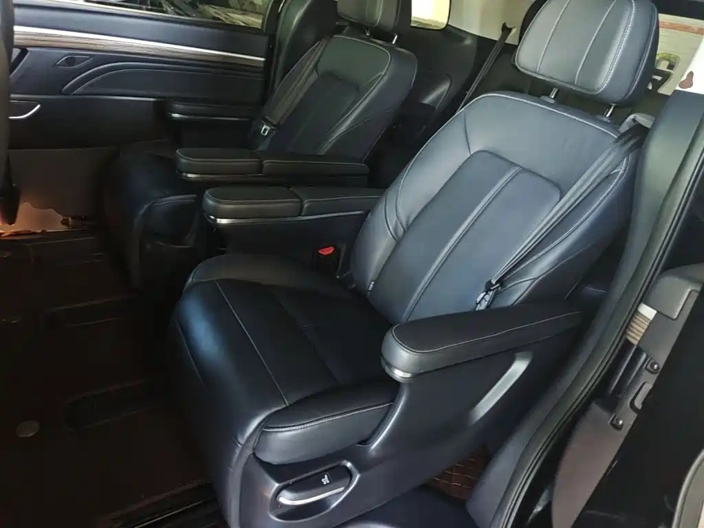 GAC Motor Trumpchi M8 — фото 17