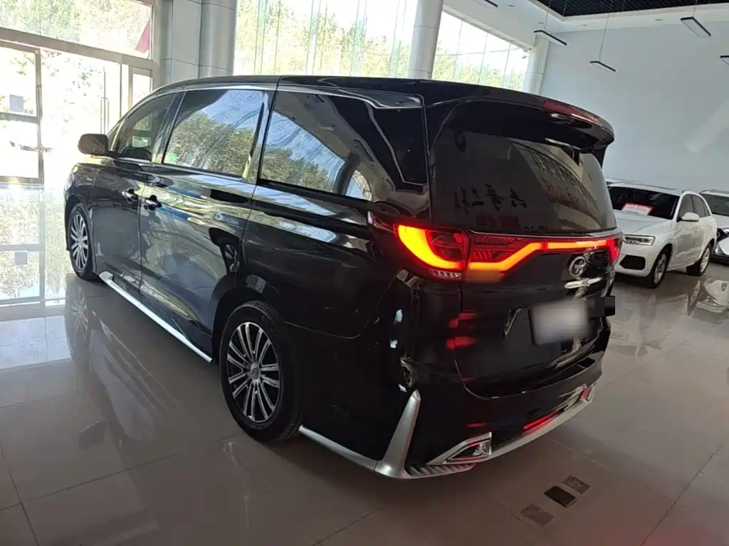 GAC Motor Trumpchi M8 — фото 5