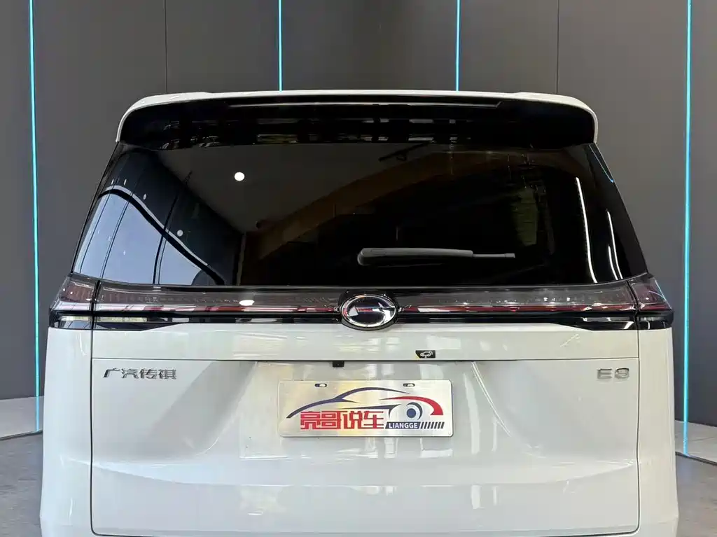 GAC Motor Trumpchi E8 — фото 7