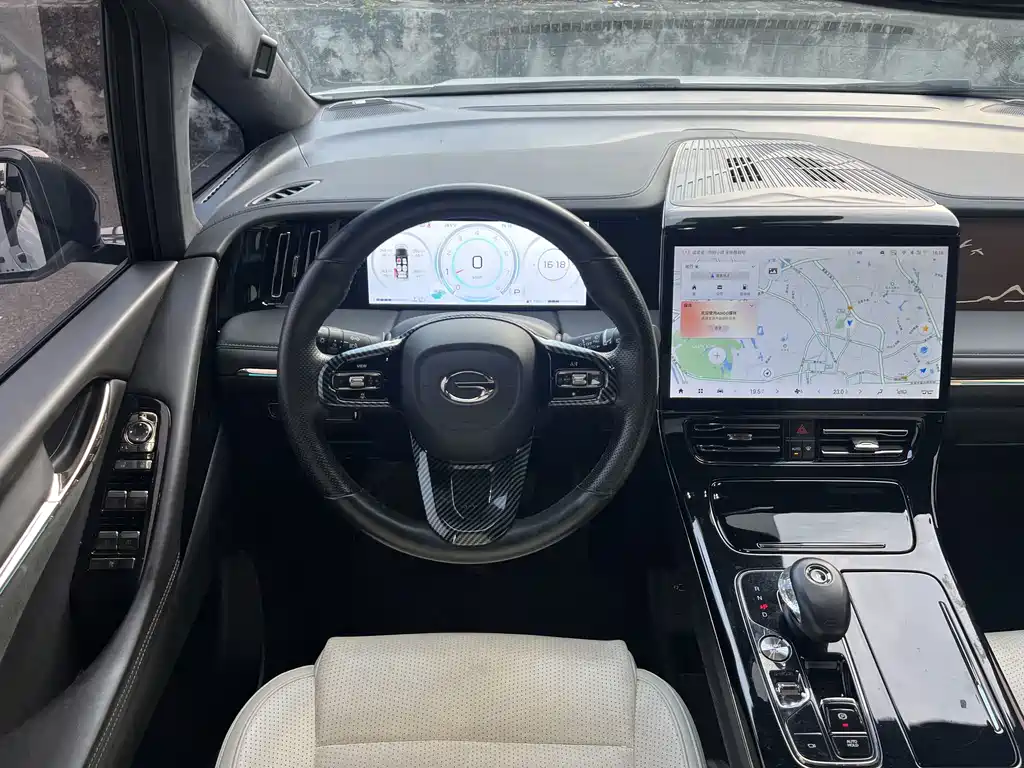 GAC Motor Trumpchi M8 — фото 10