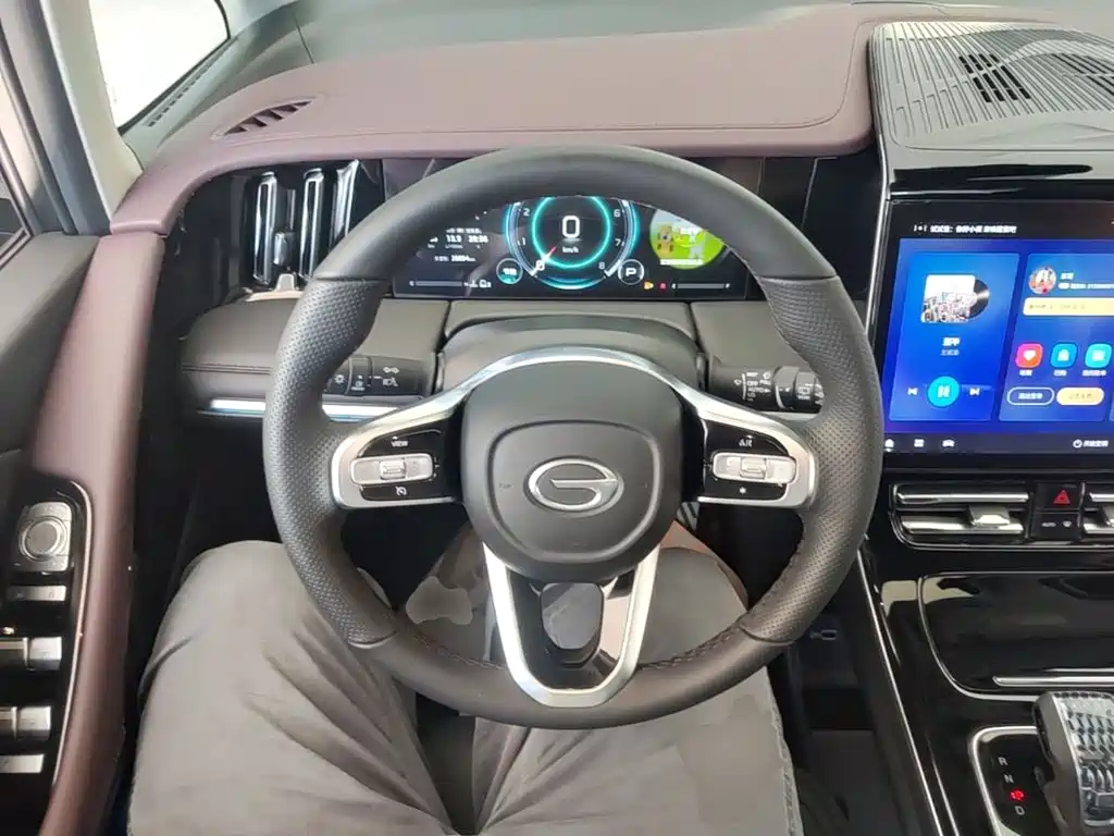 GAC Motor Trumpchi M8 — фото 11