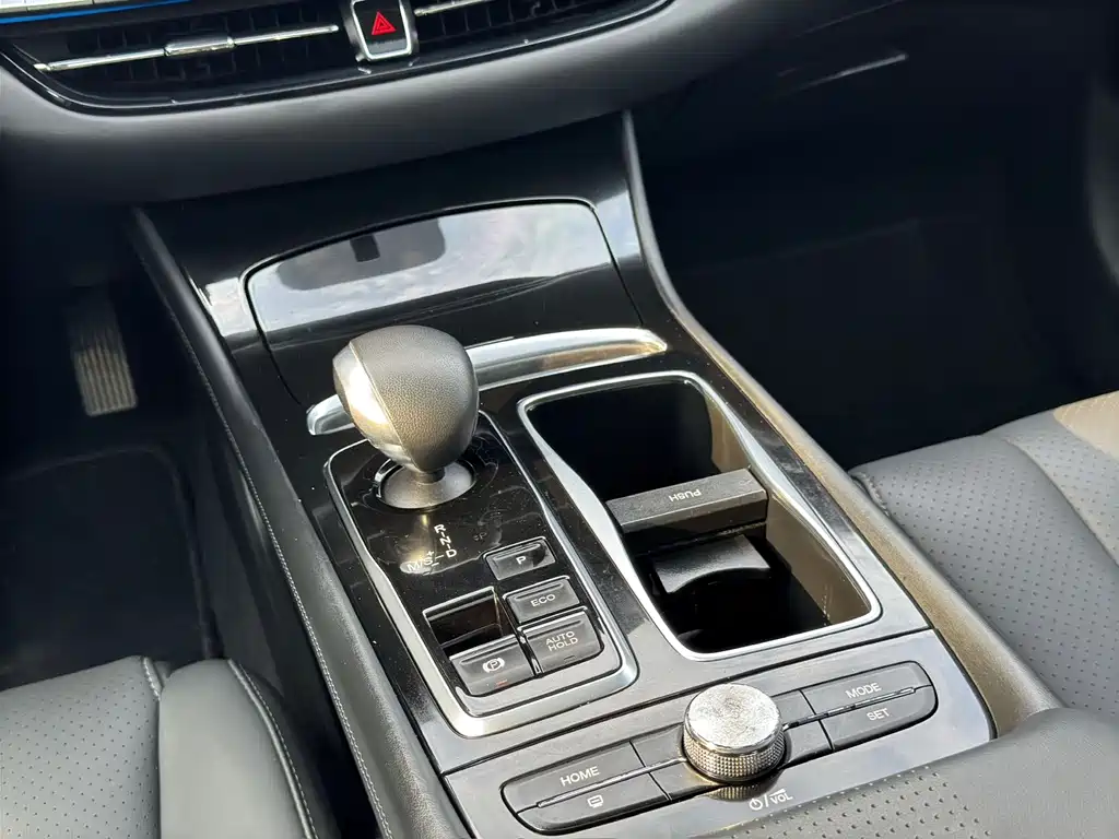 GAC Motor Trumpchi GA6 — фото 16