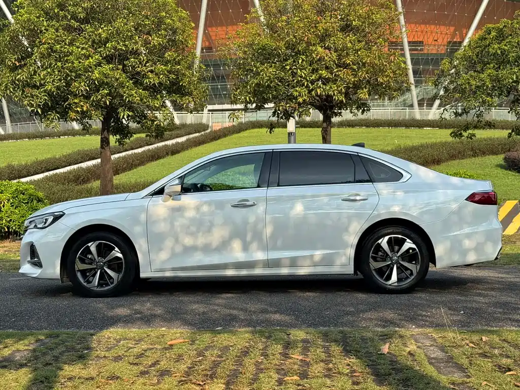 GAC Motor Trumpchi GA6 — фото 22